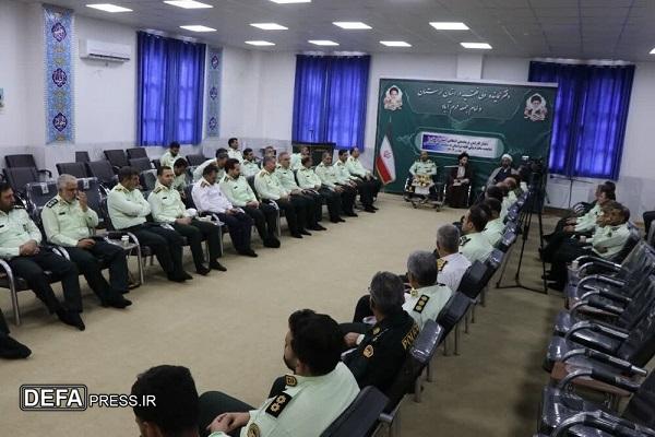 دیدار فرماندهی انتظامی لرستان با نماینده ولی فقیه در استان