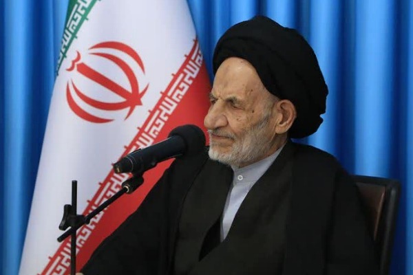 بی‌تفاوتی ما نسبت به خون مظلومان، خود شریک شدن در خیانت است