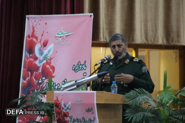 تبیین عظمت شهیدان در یادواره‌های شهدا/ دفاع مقدس ۱۲ روزه مانع تکرار تاریخ شد