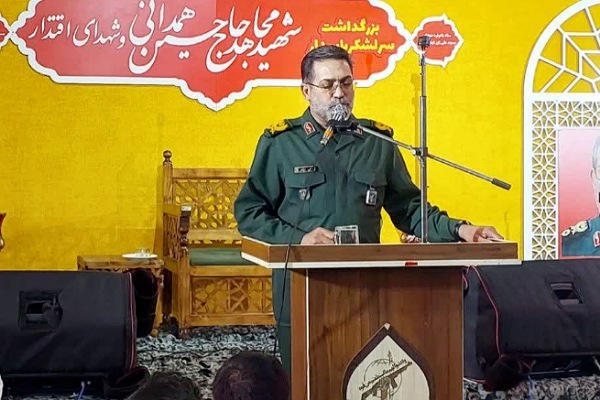 دشمن امروز به دنبال جنگ ترکیبی و شناختی است