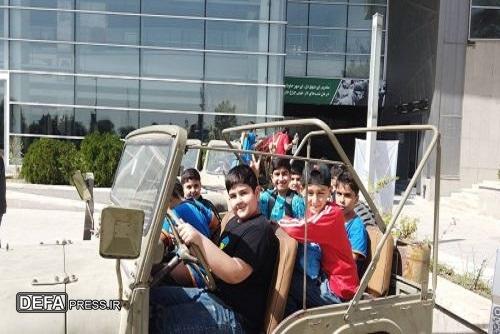 بازدید از موزه ملی انقلاب اسلامی و دفاع مقدس در هفته ملی کودک رایگان شد