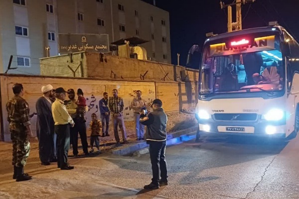 اعزام و بدرقه ۳۳ نفر از خانواده‌های معزز شهدای انتظامی به زیارت مزار شهید سلیمانی