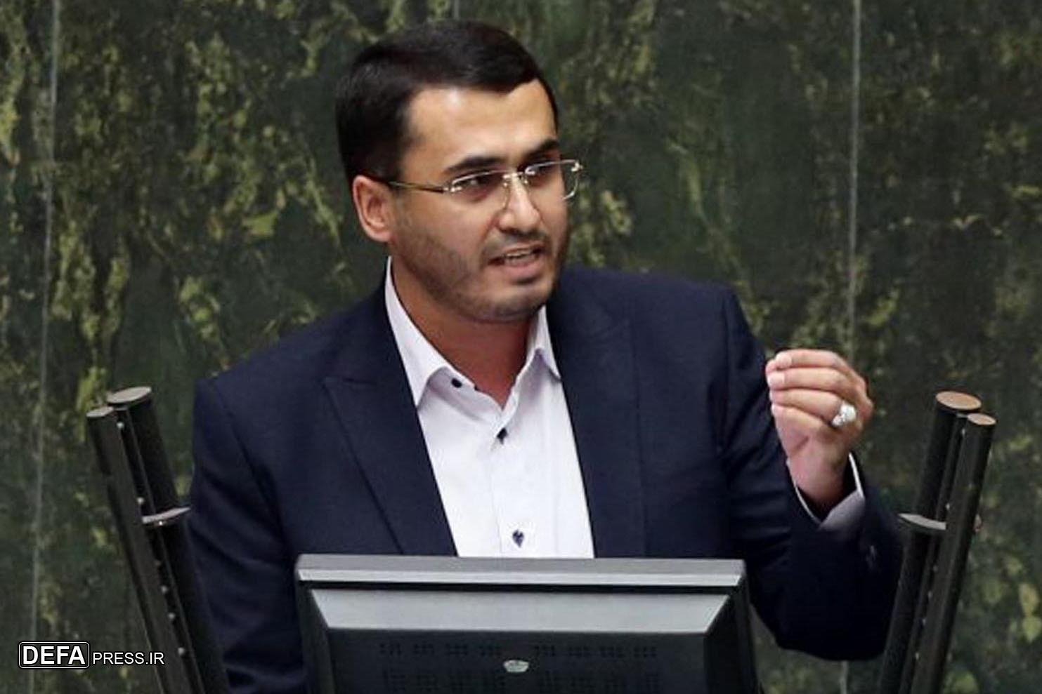 متفکر آزاد: طرح ملی هوش مصنوعی در مجلس بررسی می‌شود