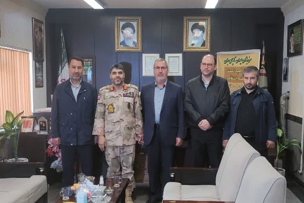 مرزبانان دژ مستحکم کشور در دفاع از حریم ایمن میهن هستند