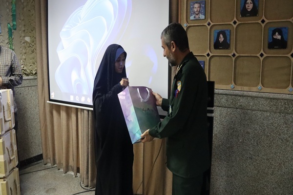 آیین اختتامیه روایت ایستادگی در سمنان برگزار شد