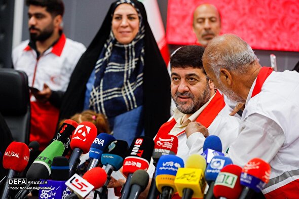 نشست خبری رئیس جمعیت هلال احمر