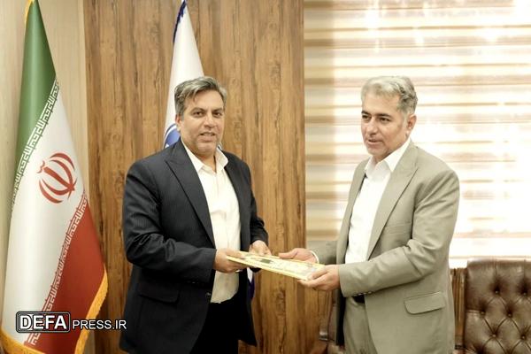 دفترچه‌های ویژه ثبت خاطرات ایثارگران در البرز تهیه می‌شود