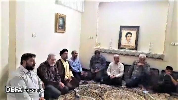 دیدار اهالی شهرک امام حسن مجتبی (ع) با خانواده شهید «محمد طاهری»