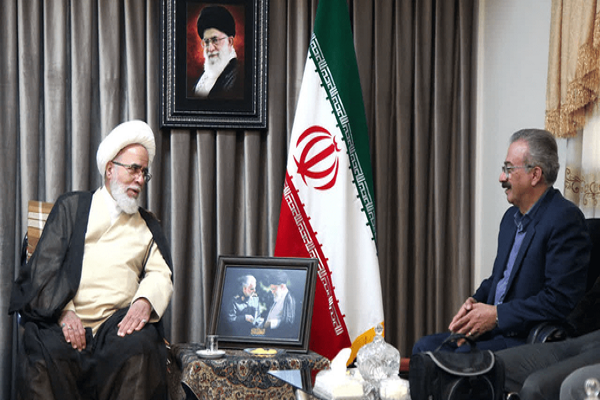 نخبگان متعهد در نظام اسلامی جایگاه ویژه‌ای دارند