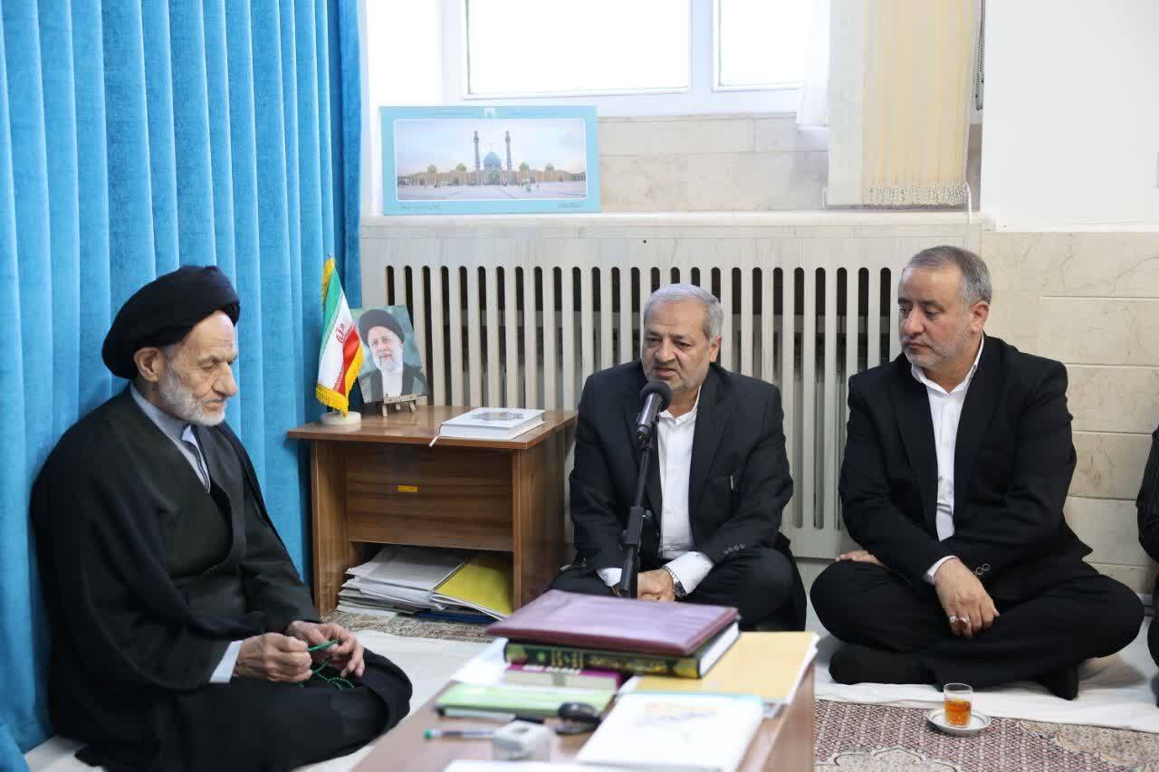 دعوت فرماندار بیرجند از  سرمایه گذاران برای حضور در نمایشگاه ایران-افغانستان