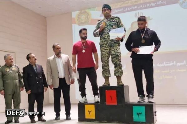 درخشش رزمی‌کاران تیپ ۱۱۶ قزوین در رقابت‌های بوکس نیروی زمینی ارتش