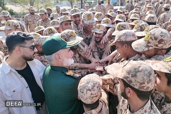 فرمانده قرارگاه کربلای نیروی زمینی سپاه: آماده دفاع قاطع از کشور هستیم