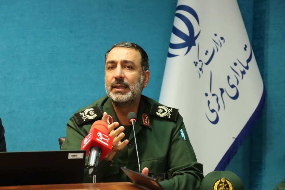 کنگره شهدای استان مرکزی با شعار «آفتاب امید»