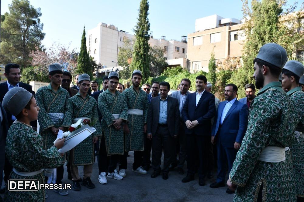 با حضور وزیر ارتباطات، دبیرستان شبانه‌روزی عشایری شهید بهشتی شیراز به شبکه پرسرعت فیبرنوری متصل شد