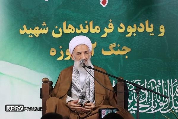 وحدت و انسجام ملت عامل عقب‌نشینی دشمنان است