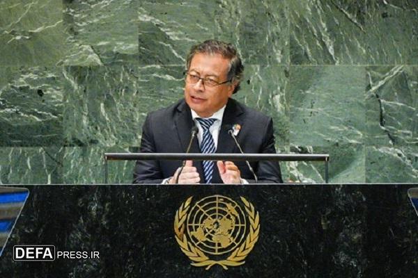 رئیس جمهوری کلمبیا خواستار محاکمه ترامپ شد