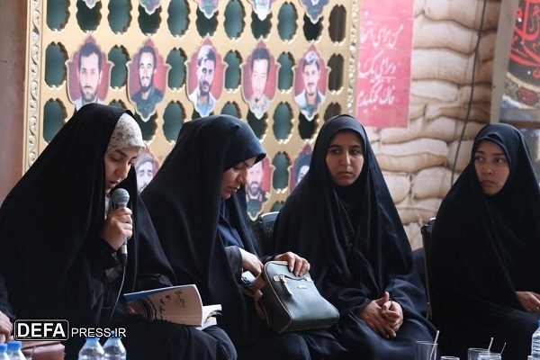 تبیین مفهوم «اتحاد مقدس» توسط شاعران و نویسندگان در آثار ادبی/ زندگی شهدا تجلی آیات و روایت است