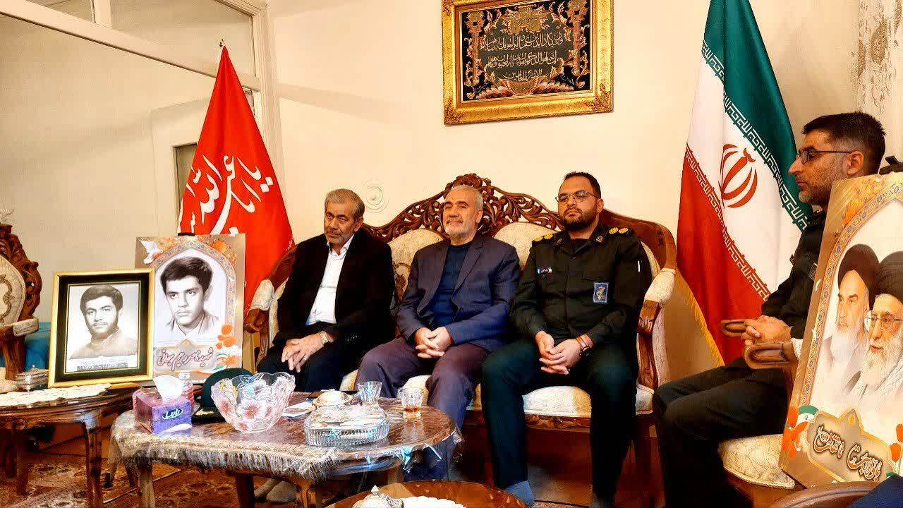 تصاویر/ مراسم هفتمین یادواره خانگی شهدای گروه صنعتی تراکتورسازی ایران_تبریز