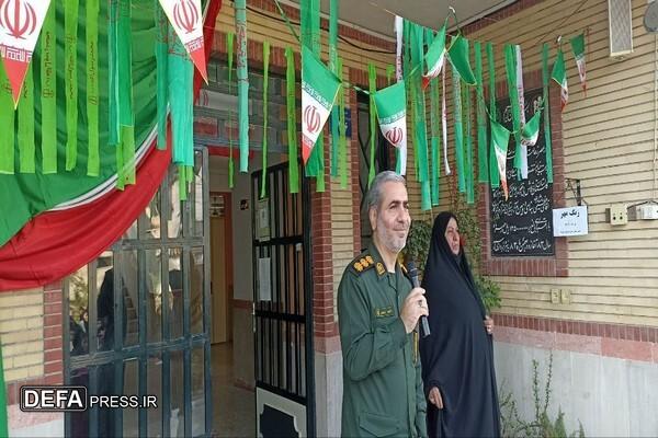 توسل به «شهدا» چراغ راه موفقیت زندگی است