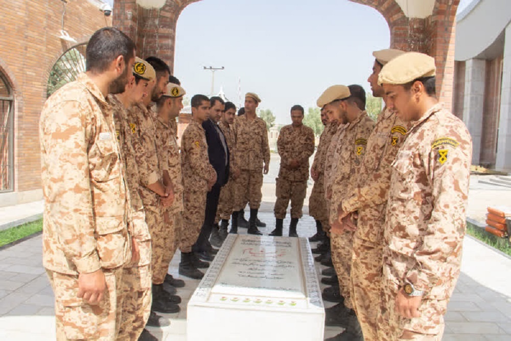 تصاویر/ بازدید اقشار مختلف از موزه دفاع مقدس و مقاومت سیستان و بلوچستان