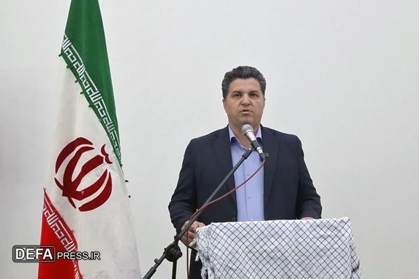 خدمت به خانواده‌های شهدا، مدال افتخار مسئولان است