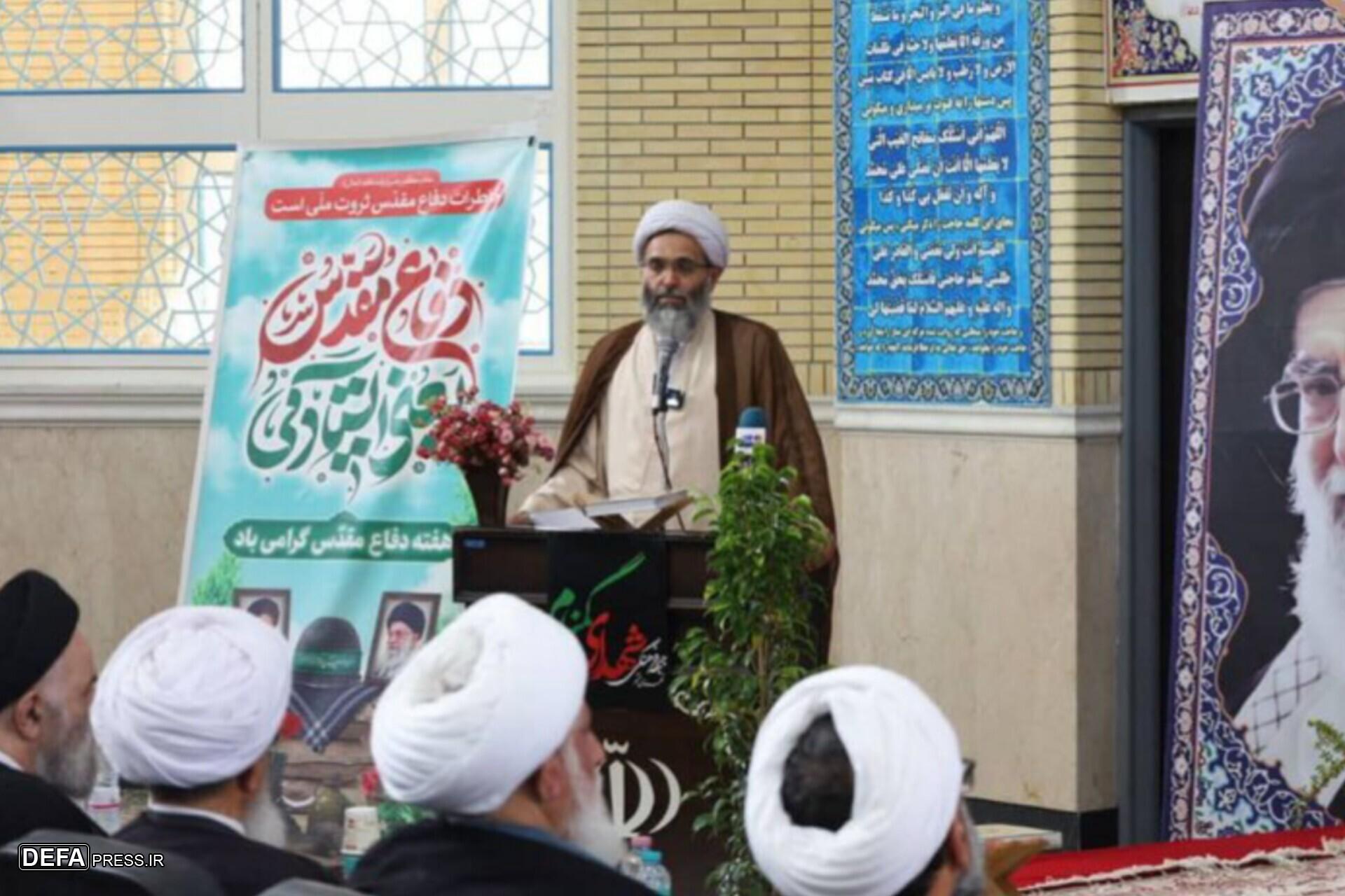 امام جمعه قشم: حوزه‌های علمیه از مهم‌ترین نهادهای فرهنگی کشور هستند