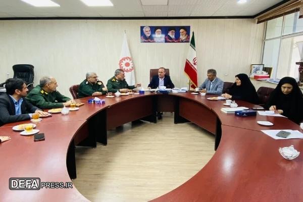 دیدار فرمانده دفاع مقدس با سرپرست اداره‌کل بهزیستی کهگیلویه و بویراحمد در هفته دفاع مقدس