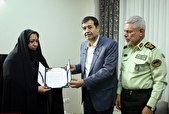 دیدار وزیر ورزش و جوانان با خانواده شهید ورزشکار «حامد ضابط»