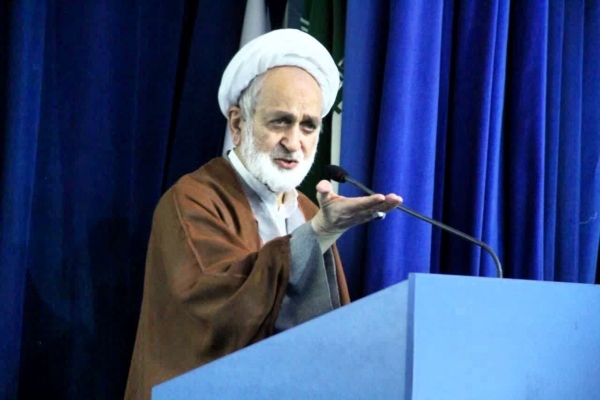 دشمنان داخلی و خارجی می‌خواهند در جامعه تفرقه ایجاد گنند