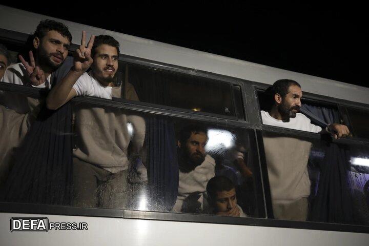 استقبال باشکوه از اسرای آزاده فلسطینی در رام‌الله