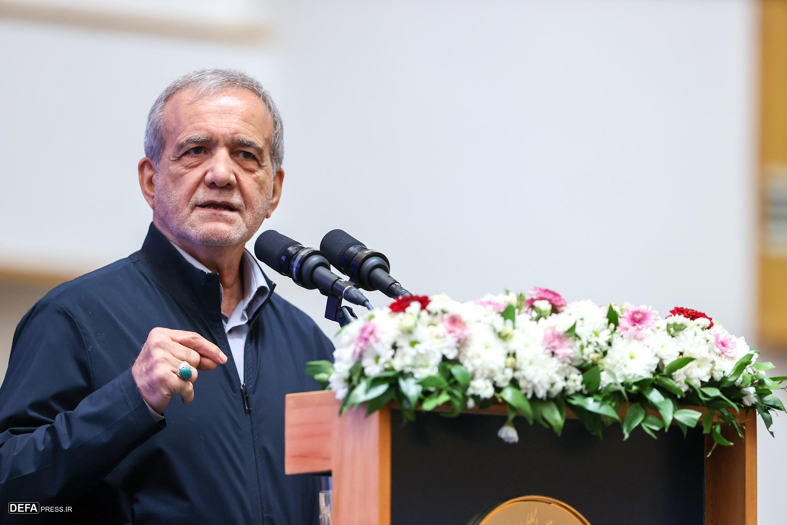 پزشکیان: برای تحقق شاخص‌های استاندارد از جمله مصرف بهینه انرژی تلاش کنیم