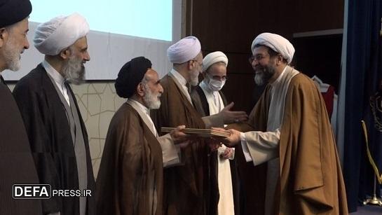 آیت الله اعرافی: هدف‌گیری حجاب تقابل با یک گفتمان متعالی بزرگ است