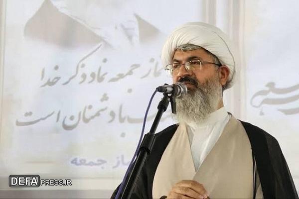 یوم‌الله ۱۳ آبان فرصتی برای گشوده شدن گره‌های ذهنی جوانان است