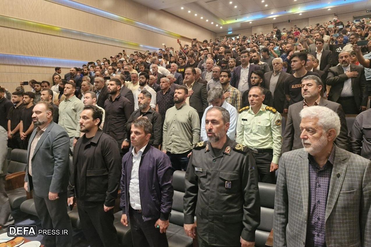 آیین تجلیل از پهلوانان وطن انجام شد