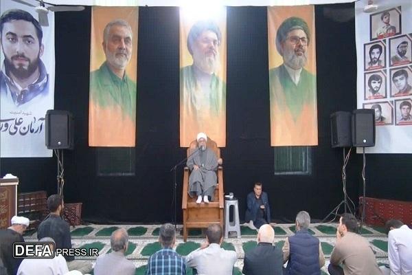 حفظ وحدت، بصیرت، خدمت به محرومان و تبعیت از ولایت وظیفه همگان است
