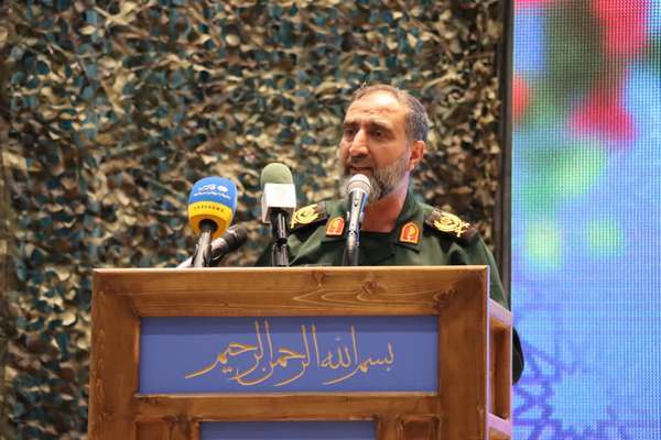 هرجایی در جمهوری اسلامی فکر کنید،  تنگه احد است و باید آنرا حفظ کرد