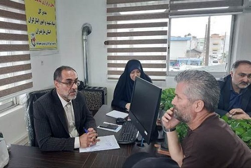 دیدار چهره به چهره مدیرکل بنیاد مازندران با جامعه ایثارگری