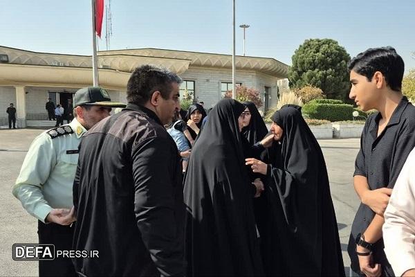 استقبال از پیکر مطهر شهید مرزبانی «سجاد صیامی» در فرودگاه شهید هاشمی‌نژاد+ تصاویر