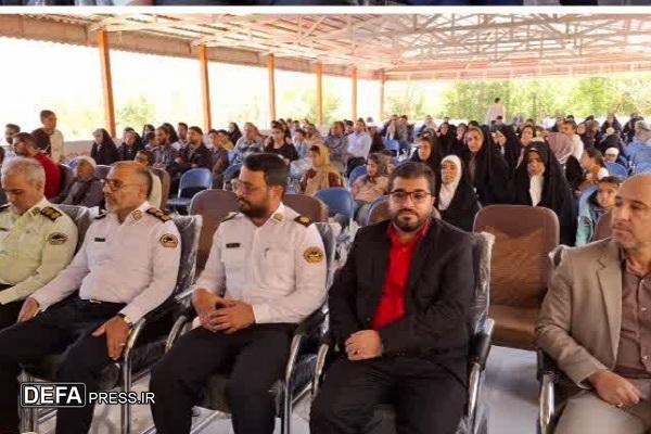 برگزاری مراسم تجلیل از پیشکسوتان و خانواده کارکنان انتظامی شهرستان درمیان