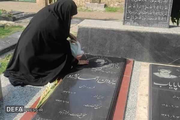 تنها مادر شهید روستای لاکوژده در ماه شهادت فرزندش به او پیوست