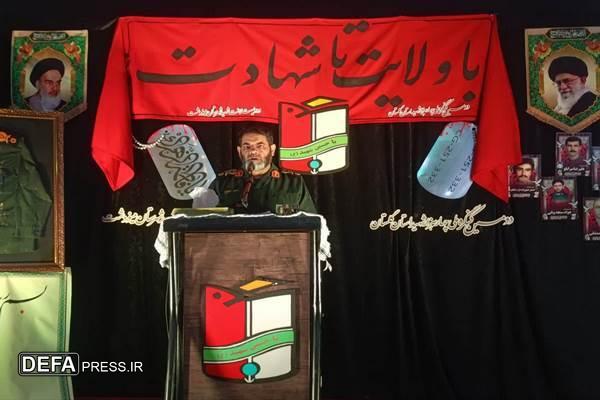 سپاه و بسیج فدای ملت ایران و ولایت است ولاغیر
