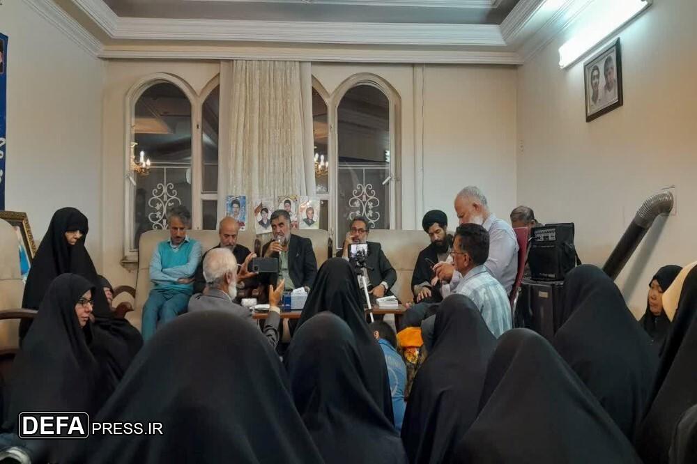 برگزاری بیست‌ویکمین برنامه «چهل شب با چهل شهید» در مشهد