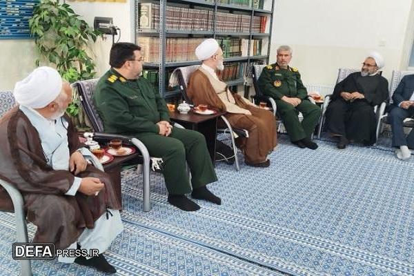 دیدار فرمانده سپاه الغدیر با آیت الله اعرافی نماینده خبرگان رهبری+ تصاویر