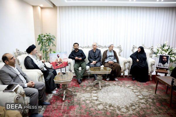 دیدار آیت الله نورمفیدی با خانواده سردار شهید محمد هاشم سلطانی