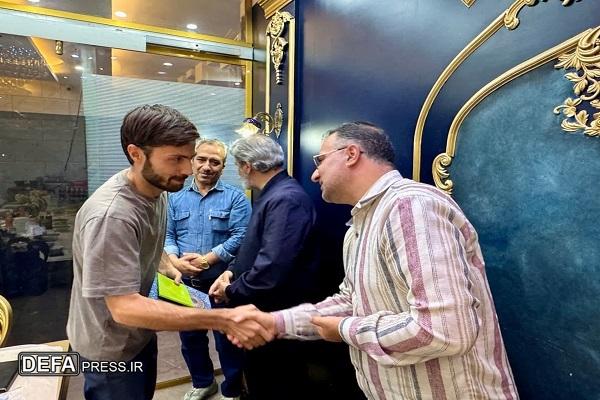 تجلیل دبیر جشنواره مقاومت استان همدان از مدیر امور هنری اداره‌کل حفظ آثار و نشر ارزش‌های دفاع مقدس استان + تصاویر