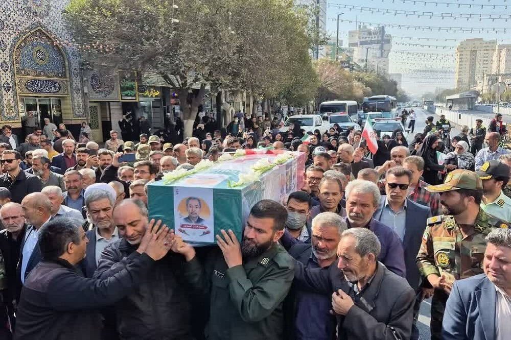 تصاویر/ تشییع جانباز شهید «حبیب آدینه‌پور» در مشهد