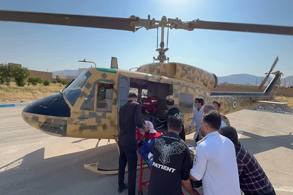 انجام عملیات مردم یاری توسط خلبانان هوانیروز مسجدسلیمان