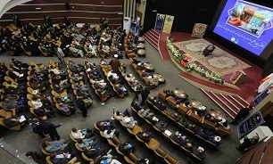 تصاویر / افتتاحیه همایش بین‌المللی ساخت، بازسازی و توسعه عتبات عالیات در گذر تاریخی در اصفهان