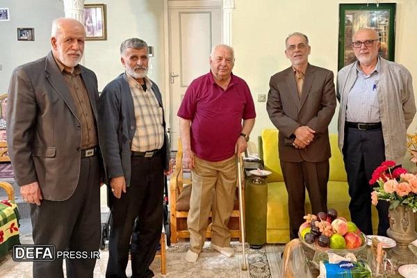دیدار جمعی از فرماندهان دفاع مقدس آمل، با پیشکسوت جهاد و مقاومت
