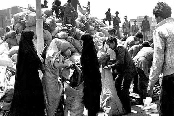 نقش ارزنده بانوان ایرانی در حماسه هشت سال دفاع مقدس